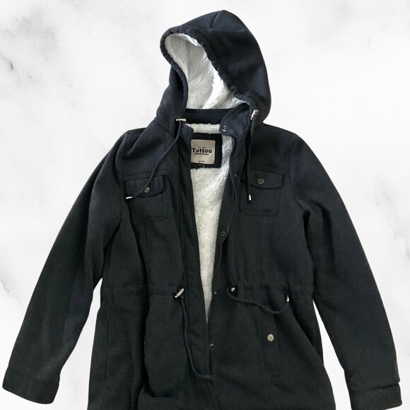 Women's Black Ski & Snow Jacket - Picture 1 of 3